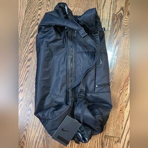 Nike Victory Gym Tote - Nike Black Duffel Bag NWT